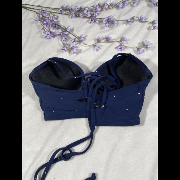 NWD $114 Robin Piccone Jennie Twist Bikini Top‎ in Navy [ SZ Small ] - Picture 9 of 12